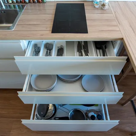 Sloneczna 10a W Jaroslawcu Nad Morzem