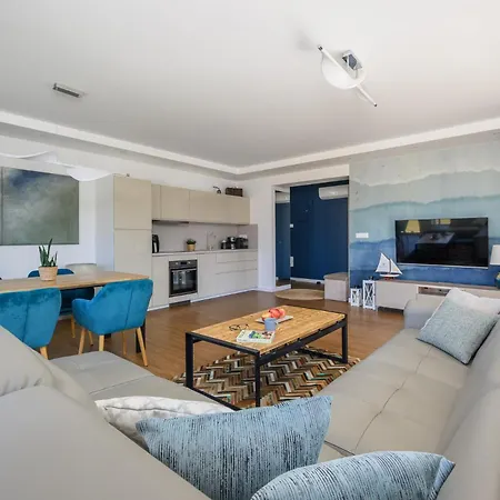 Sloneczna 10a W Jaroslawcu Nad Morzem